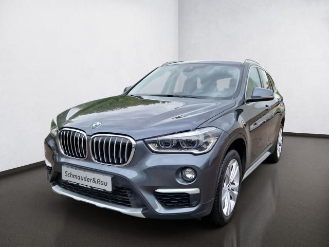 BMW X1 sDrive20i xLine,LED,NAVI,AHK,Kamera,Leder