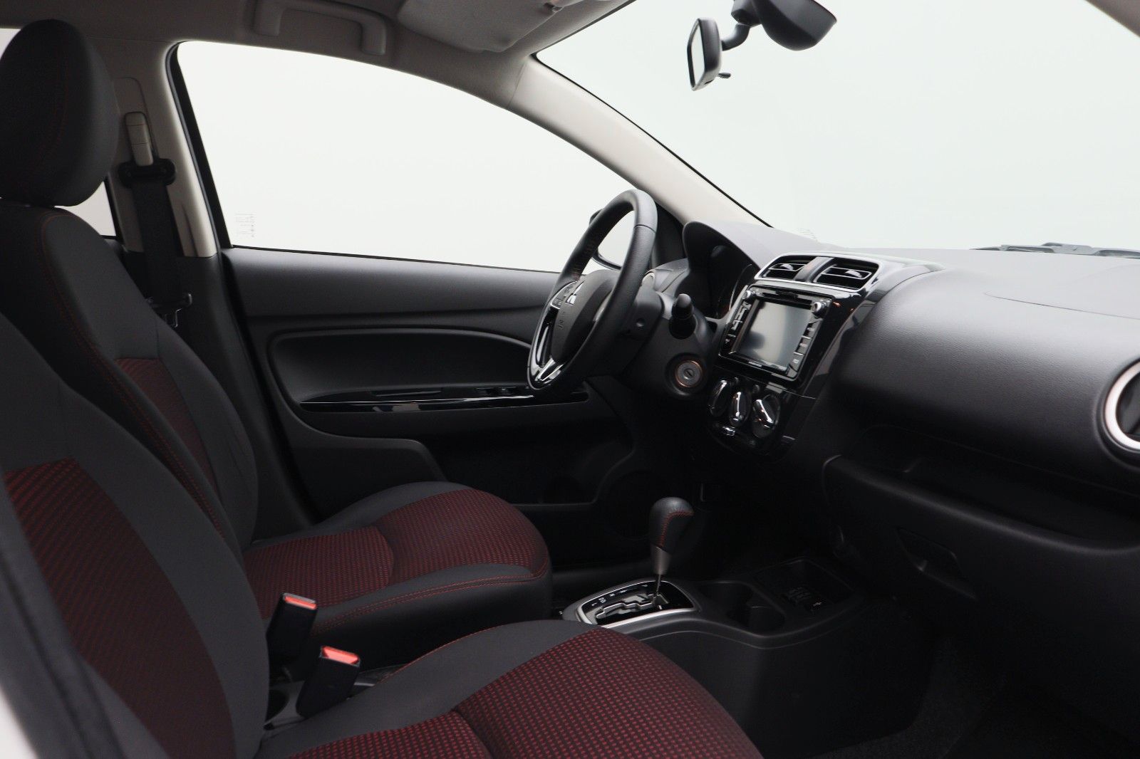 Fahrzeugabbildung Mitsubishi Space Star ACTIVE+ 1,2 l CVT AS&G