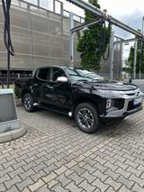 Mitsubishi L200 TOP Edition Ausstattung Leder 360 Kamera  - gebrauchte Mitsubishi L200 aus dem Jahr 2020