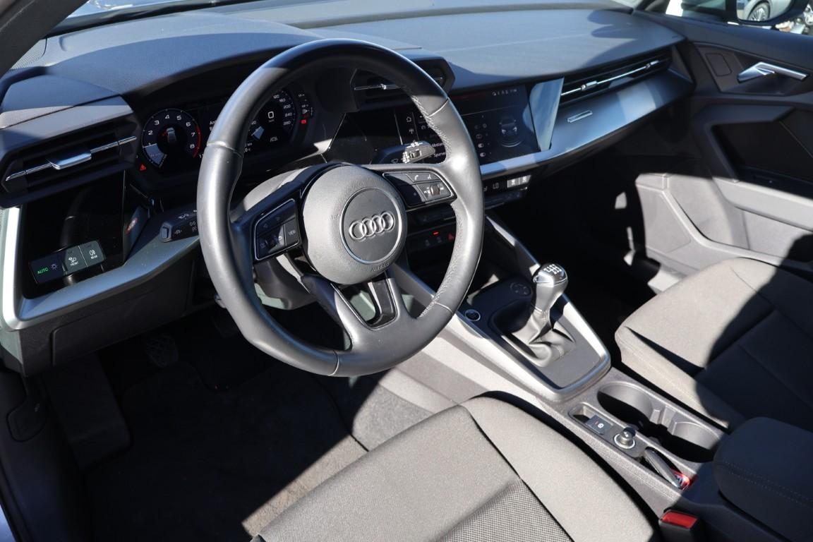 Audi A3 35 1.5 TFSI advanced LED AHK Tempomat DAB PDC