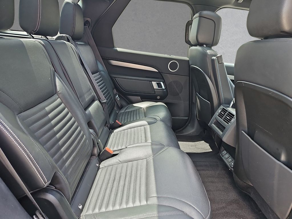 Land Rover Discovery D300 AWD R-Dynamic SE