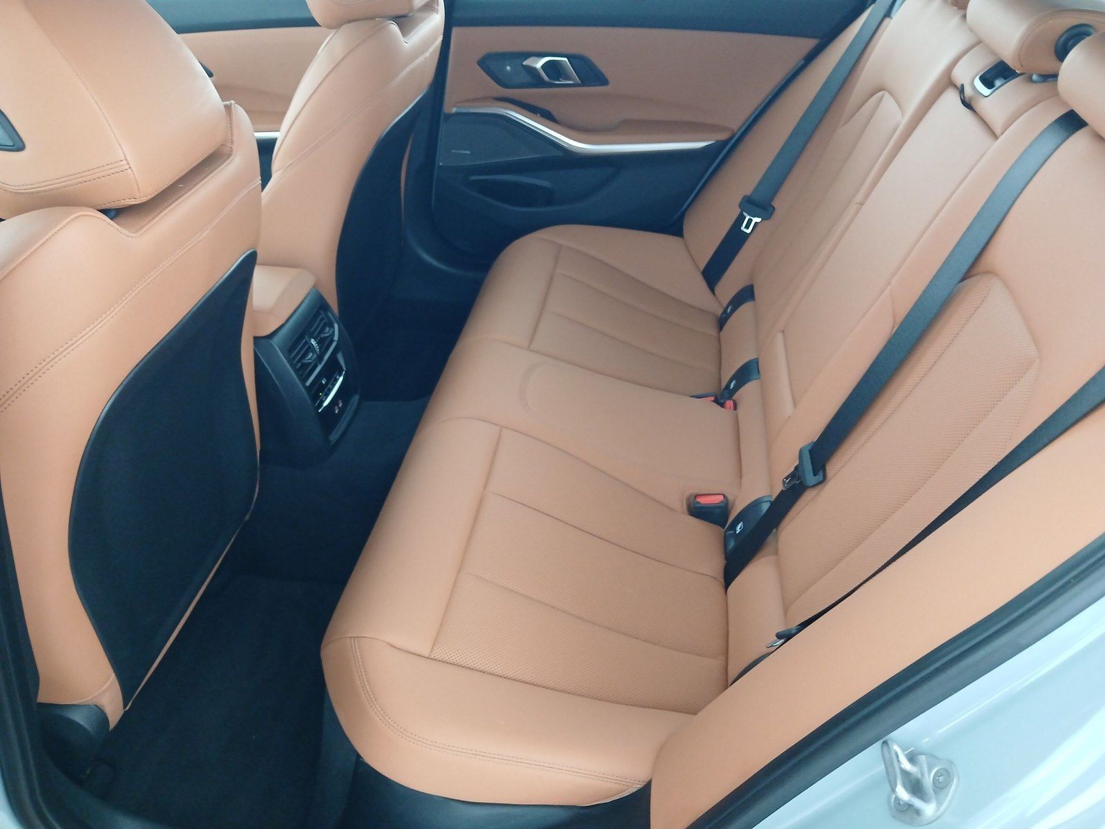BMW 330 - Bild 12