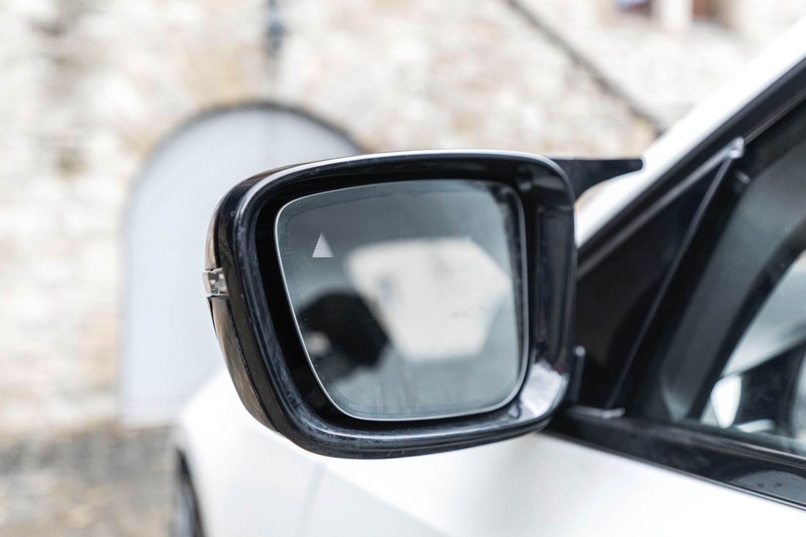 Fahrzeugabbildung BMW 330iX M-Performance HIFI KAM LED NAV CARPLAY