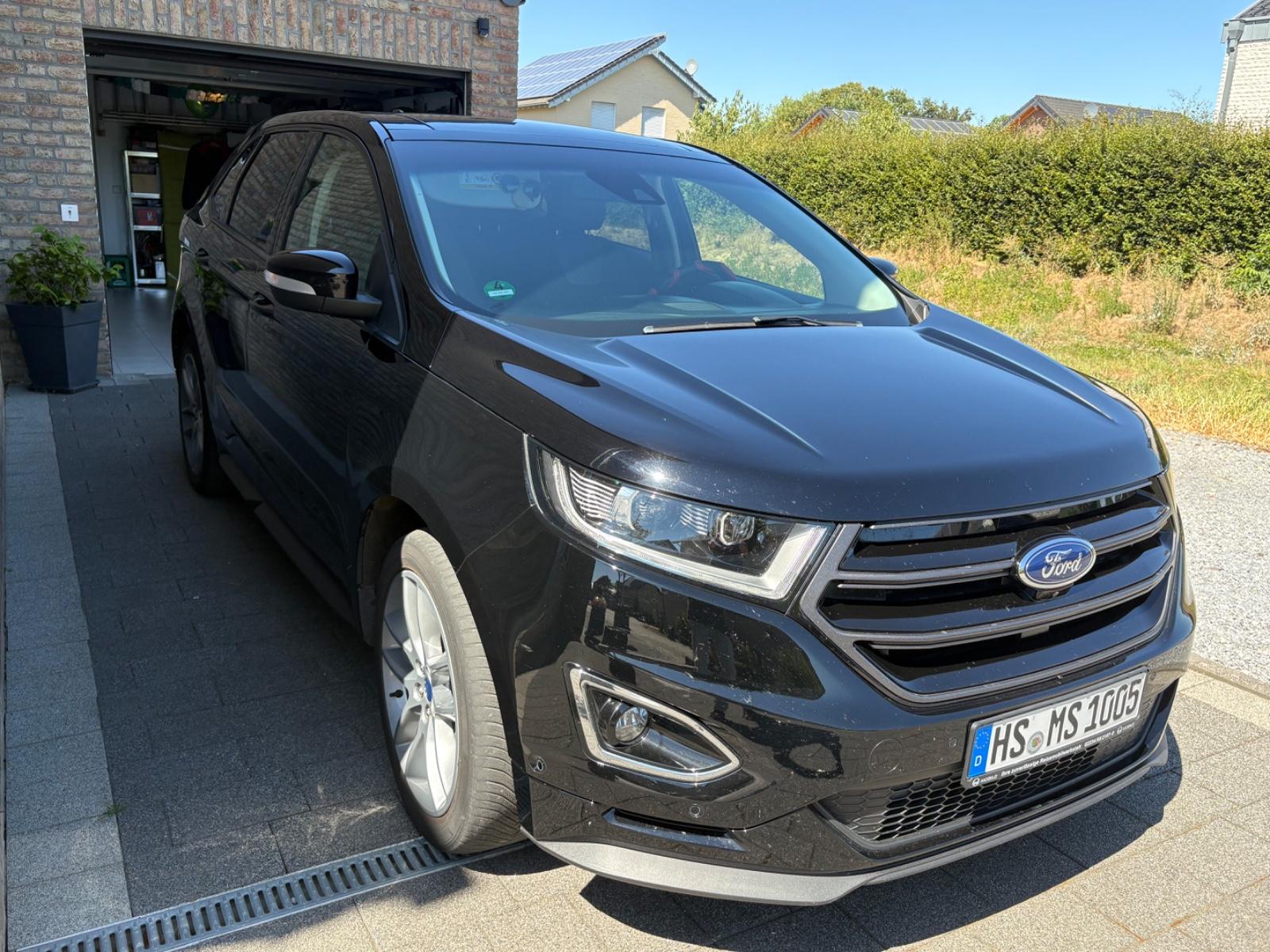 Ford Edge 2,0 l TDCi Bi-Turbo 4x4 Sport  AHK Panorama
