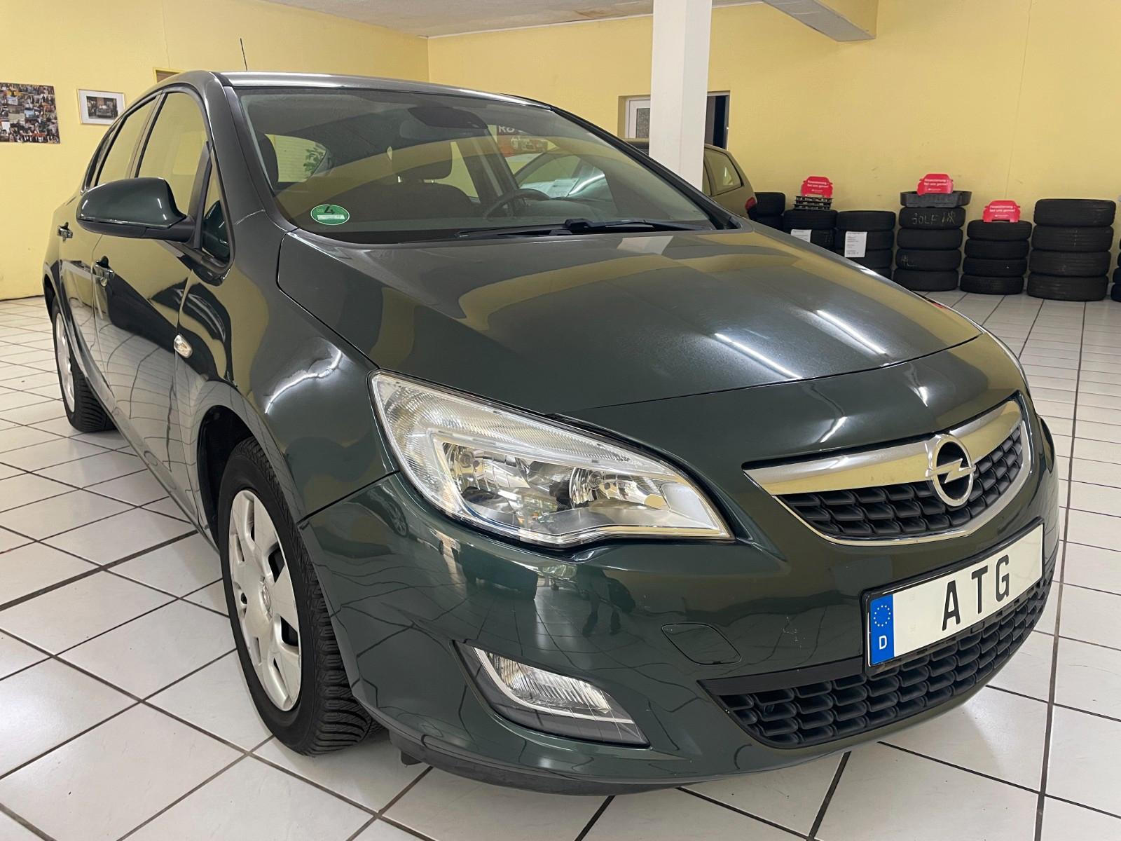 Opel Astra J Lim. 5-trg. Edition; Klima, AHK,HU 03/28