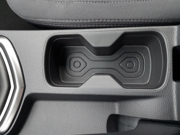 KGM Tivoli NOMAD 1.5 Navi°AC°RFK°SHZ°ALU°DAB°CarPlay