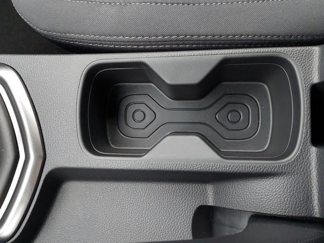 KGM Tivoli NOMAD 1.5 Navi°AC°RFK°SHZ°ALU°DAB°CarPlay