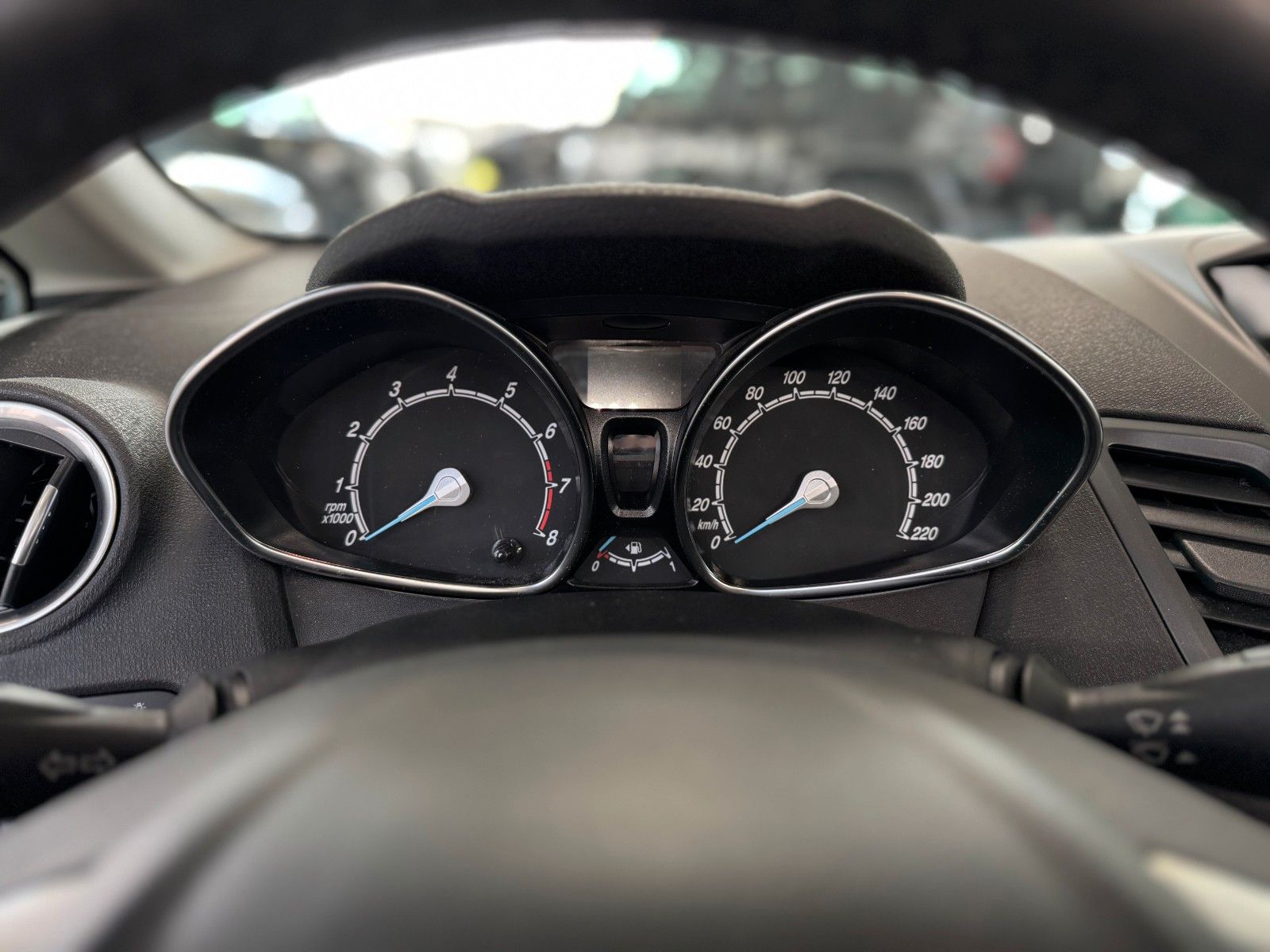Fahrzeugabbildung Ford Fiesta 1.25 SYNC Edition  "GARANTIE Klima PDC"