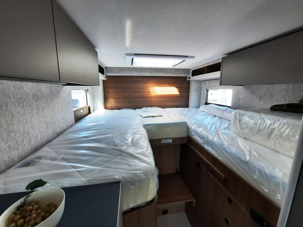 Fahrzeugabbildung LMC Cruiser 740 EL Verfüg./Sparen 6.521,- €