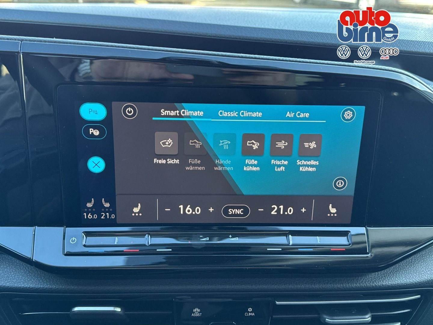 Caddy Style 2.0 TDI AHK Navi Digitales Cockpit L