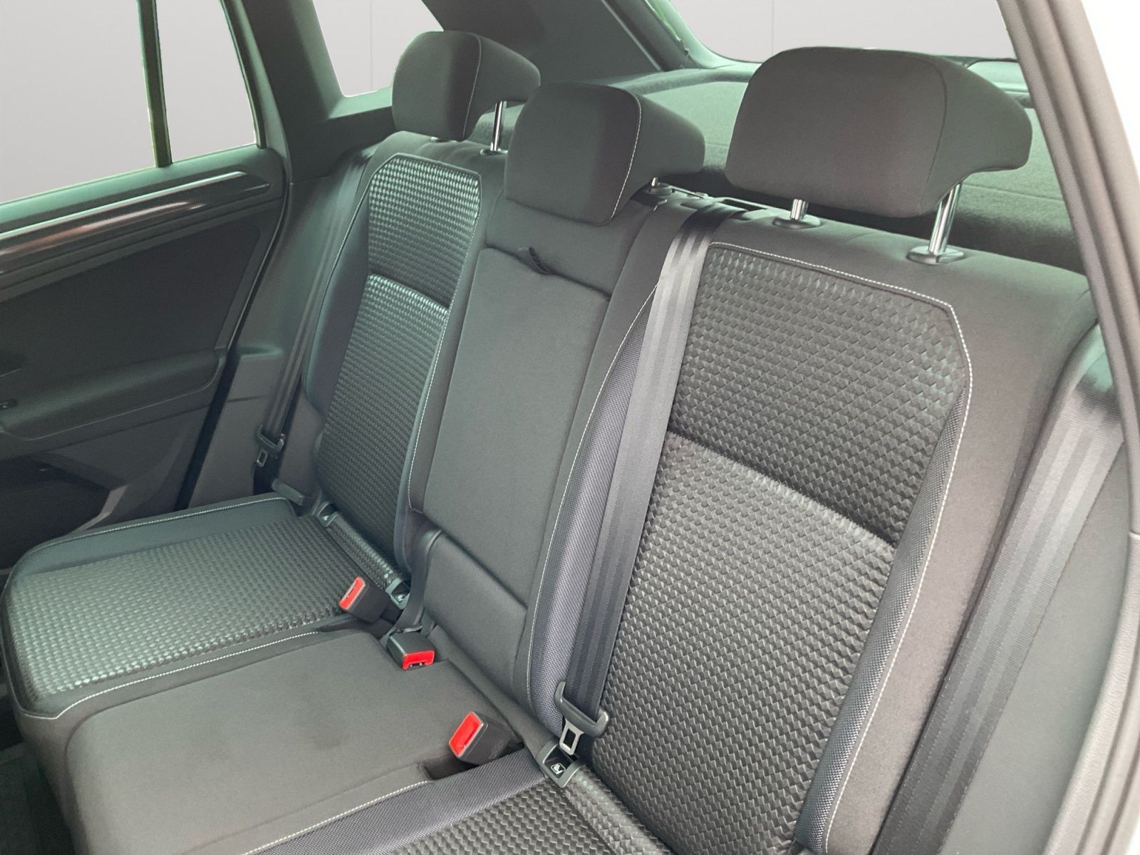 Volkswagen Tiguan - Bild 13