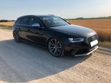 Audi RS4 4.2 FSI S tronic Quattro Avant 