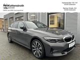 BMW 330i xDrive Aut. SportLine Panorama AHK - BMW 330 in Bielefeld