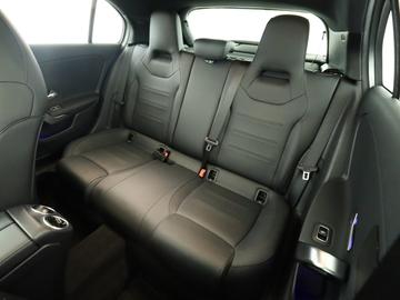 صورة مصغرة 18 لـ 2021 Mercedes-BENZ A 220