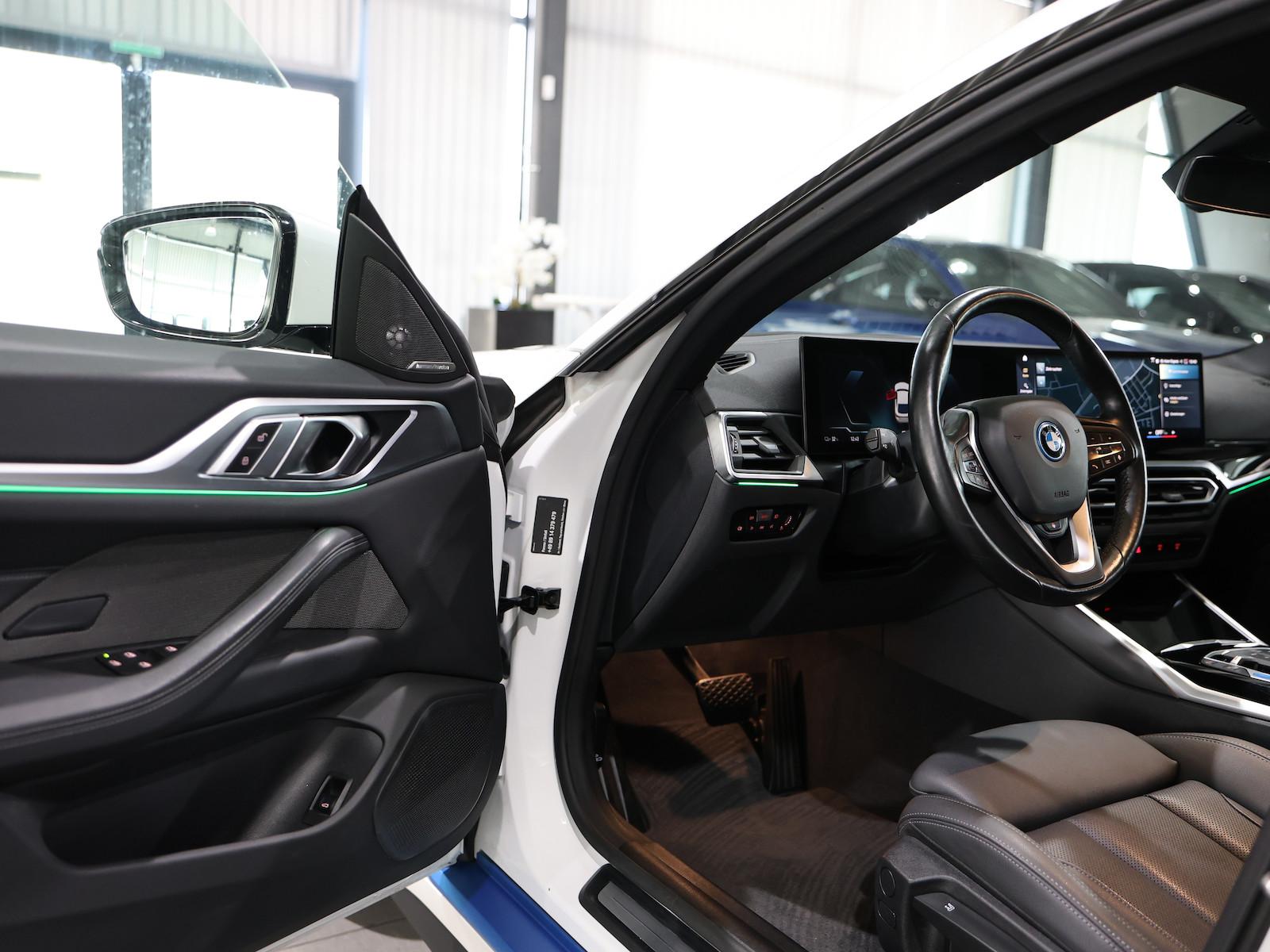 BMW i4 40 eDrive 100% HARMAN/KARDON, LEDER, HEAD-UP, миниатюра 11