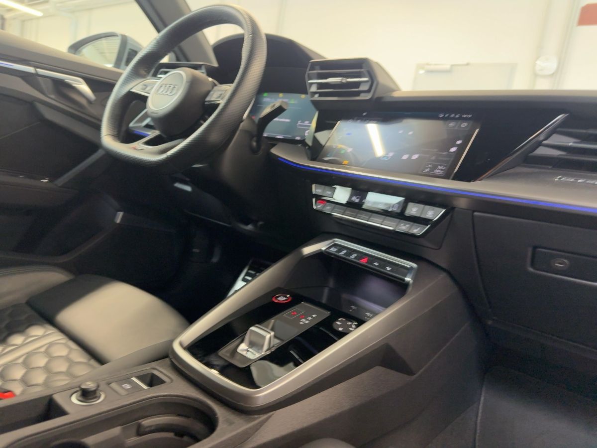 Audi RS3 - Bild 17