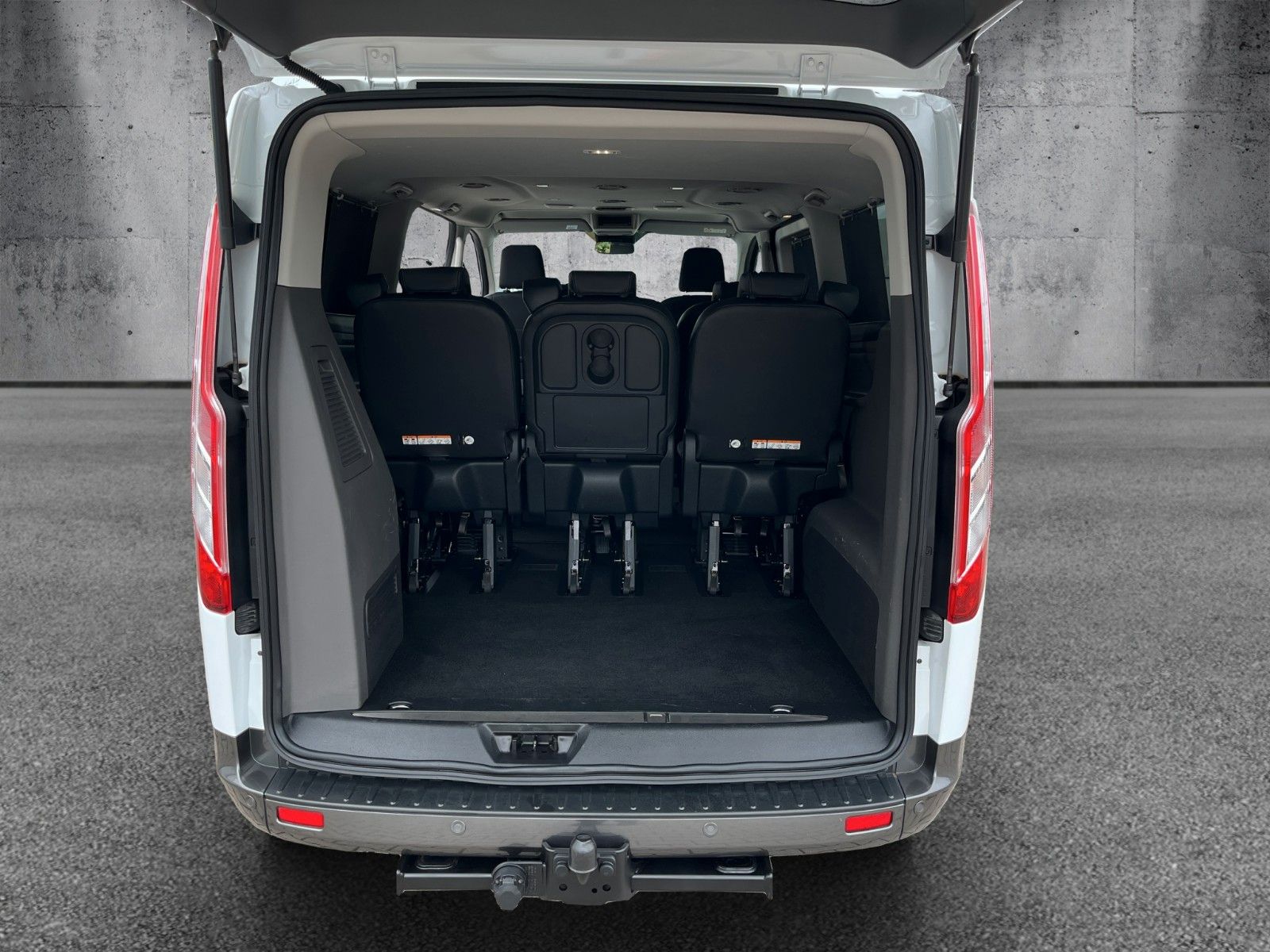 Fahrzeugabbildung Ford 320 L2 MHEV *StHzg*Sperrdiff*