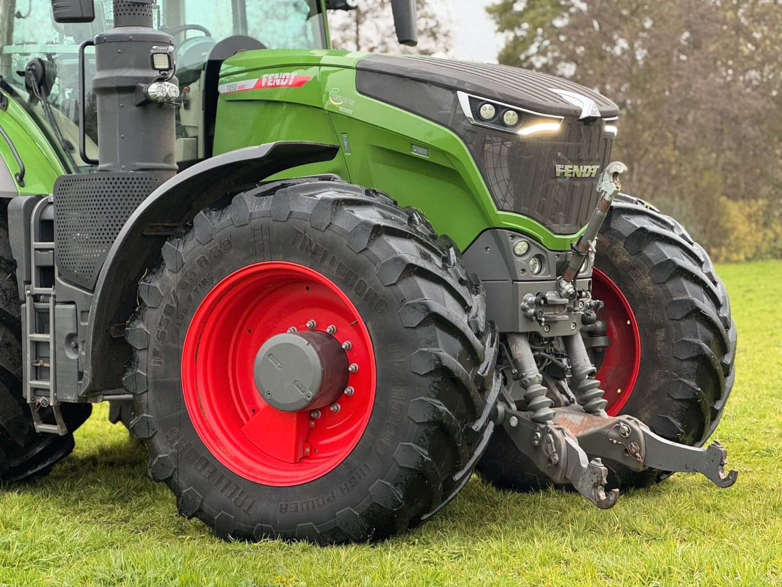 Fahrzeugabbildung Fendt 1042/1050 Vario Schlepper