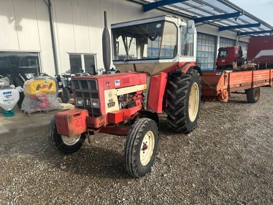 Case IH IHC 824 S erste Hand, 74 PS2 km/H