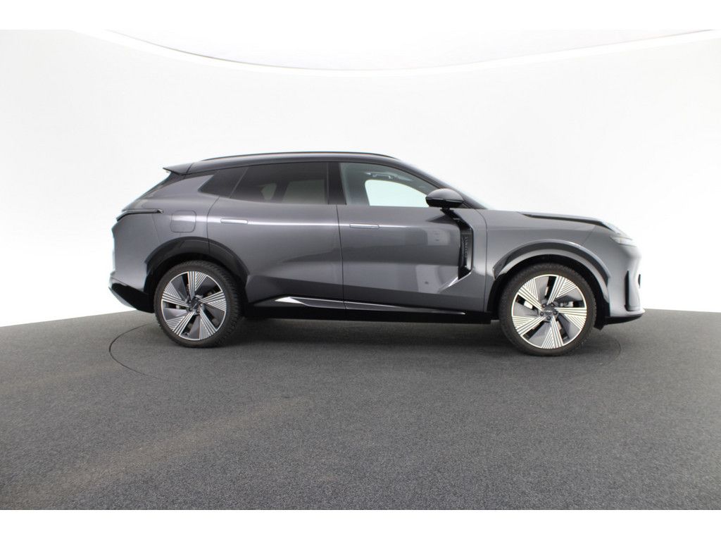 Lynk & Co 08