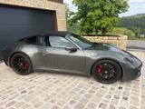 Porsche 992 Targa 4 GTS - Porsche 992: Grün, Cabrio
