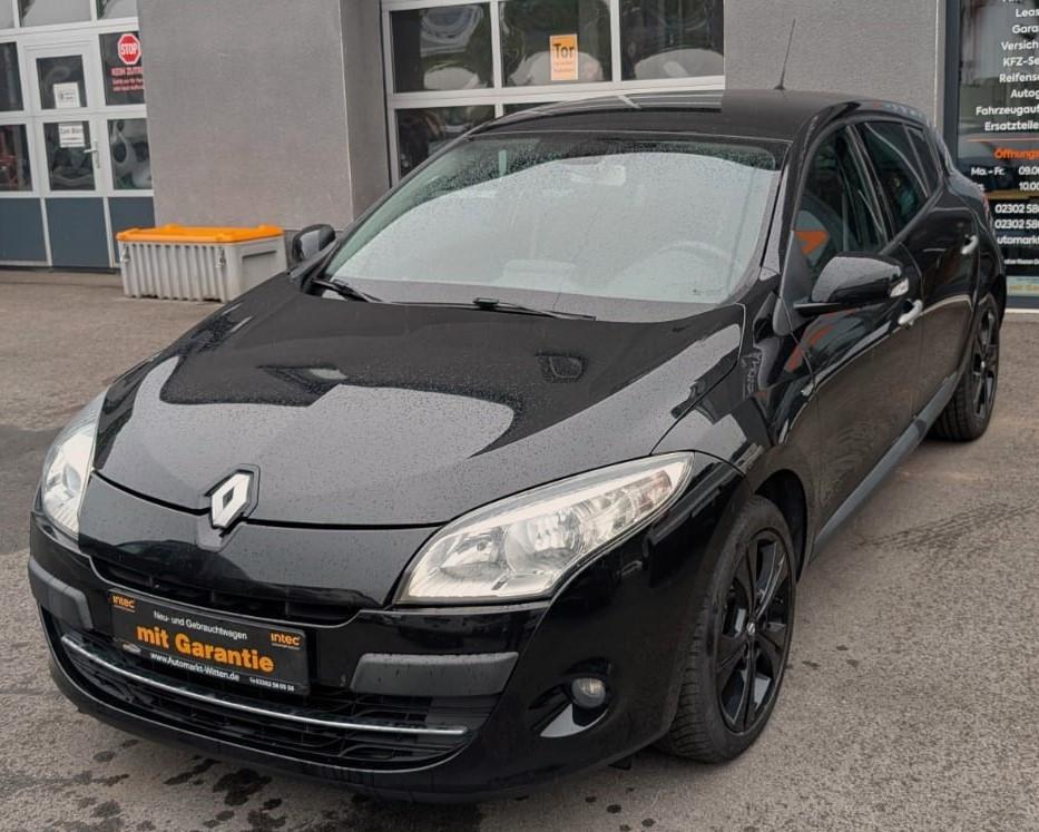 Renault Megane III Lim. 1.4 5-trg. BOSE Edition Navi E5