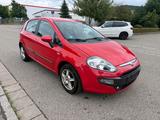 Fiat Punto Evo 1.4 Klima EURO 5 - rote Fiat Punto Evo