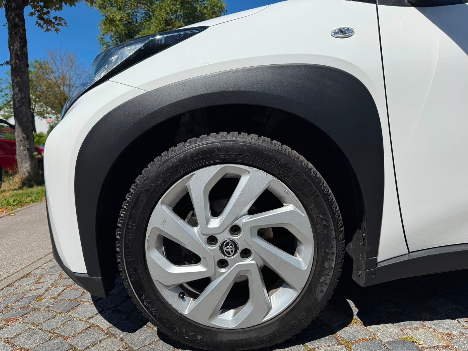 Toyota Aygo X Play Klima Kamera Multi Allwetterreifen