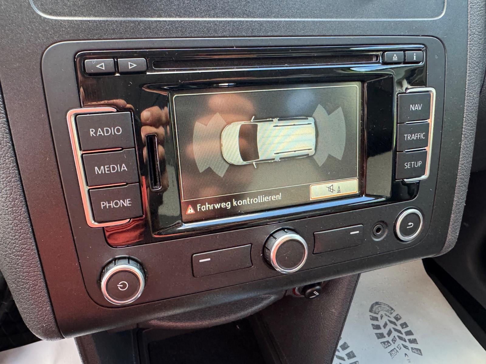 Volkswagen Caddy Kasten/Xenon/Navi/Shz/Ahk/Tempomat