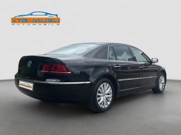 Volkswagen Phaeton - 5