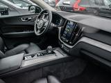 Volvo XC60 Plus Dark 2WD B4 Diesel EU6d AHK digitales  - Volvo aus 2022