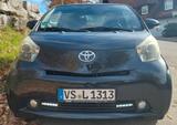 Toyota IQ 1,0-l-VVT-i - - Toyota IQ aus 2011