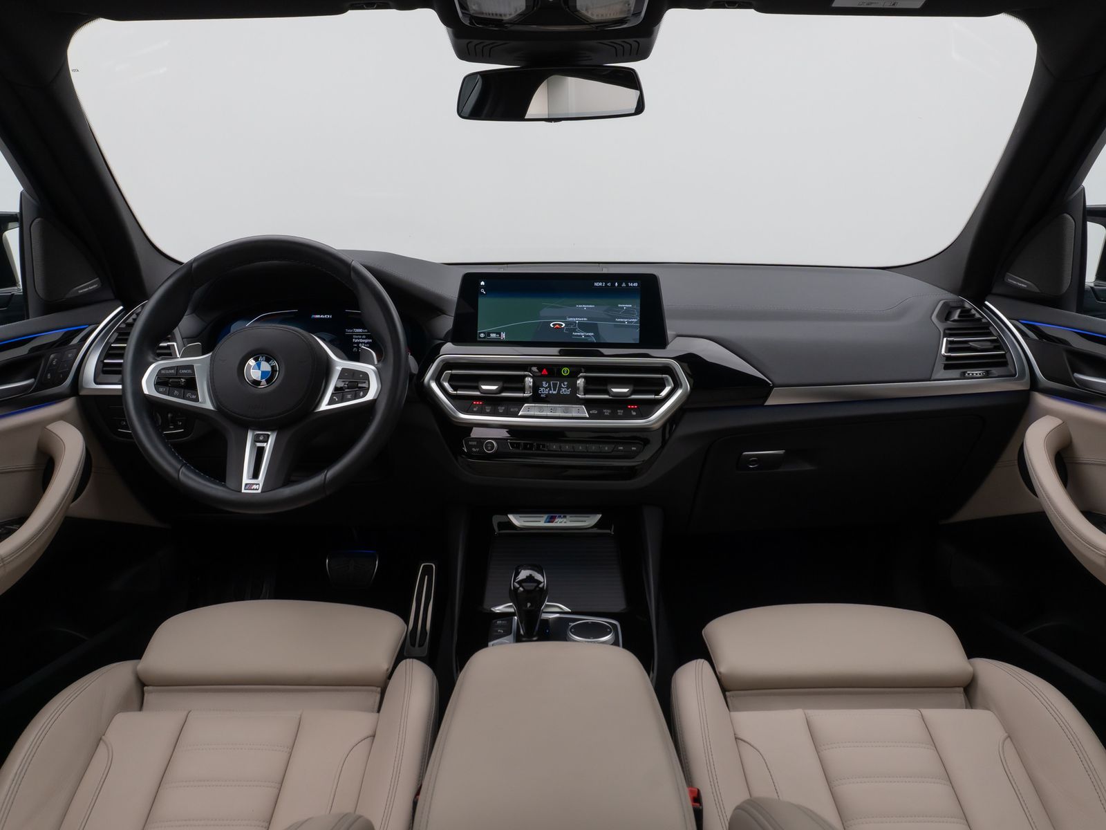 Fahrzeugabbildung BMW X3 M40i  Panorama Kamera HUD DAB H/K Komfort 20"