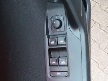 Fotografie 9 des Seat Arona FR 1.0 6-Gang FullLink Sitzheizung