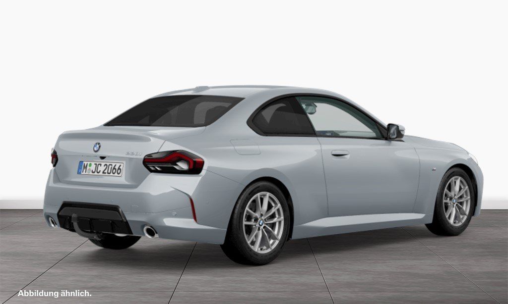 BMW 220 - Bild 2