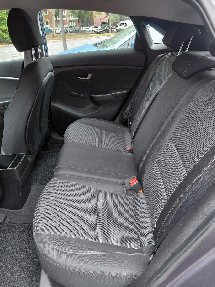 Hyundai i30 blue 1.4 Classic