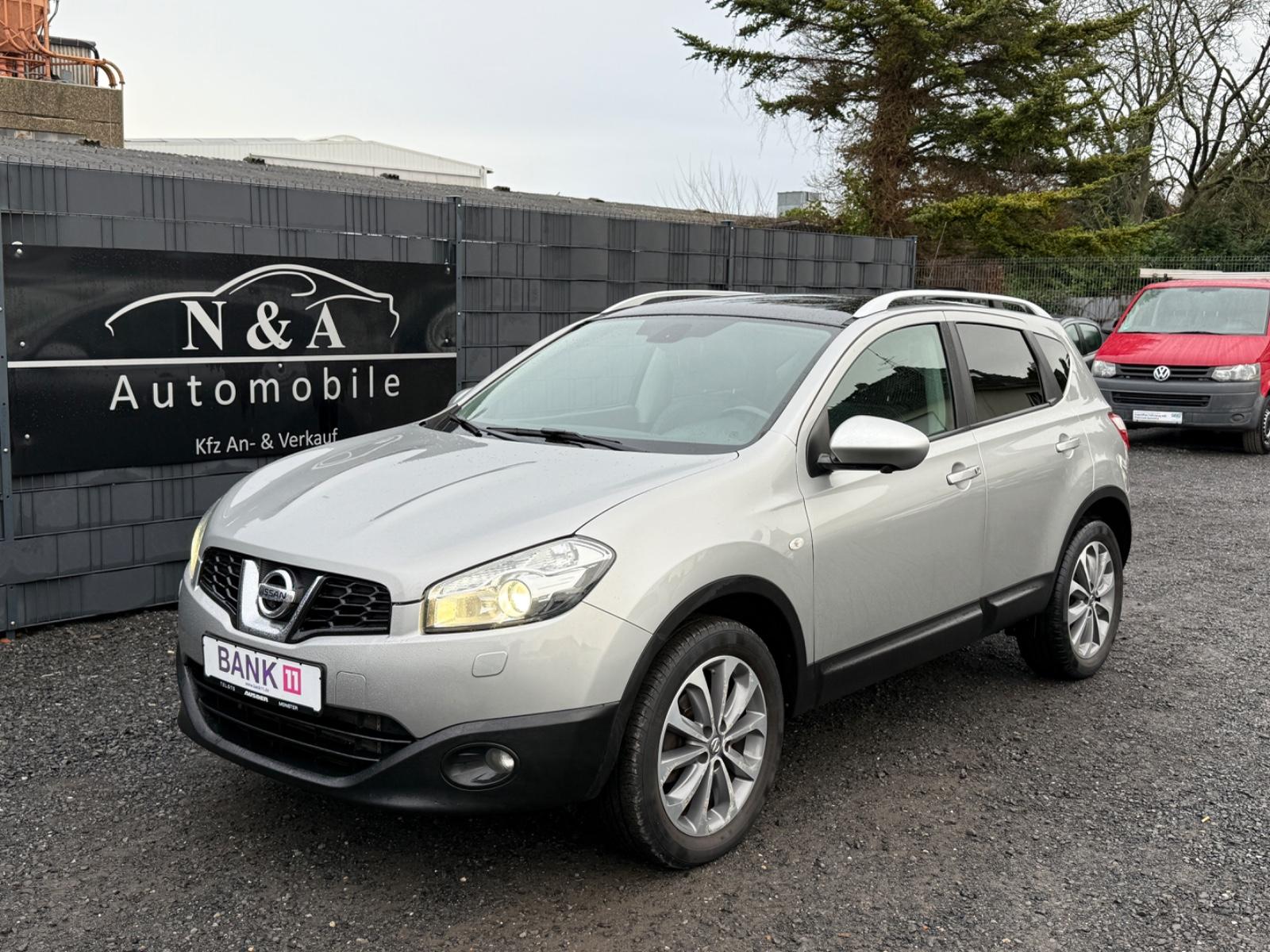Nissan Qashqai Tekna 1.6 Pano*Leder*Xenon*BOSE*AHK*Navi