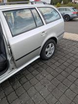 Skoda Octavia Ambiente - Skoda Octavia aus 2001: Kombi