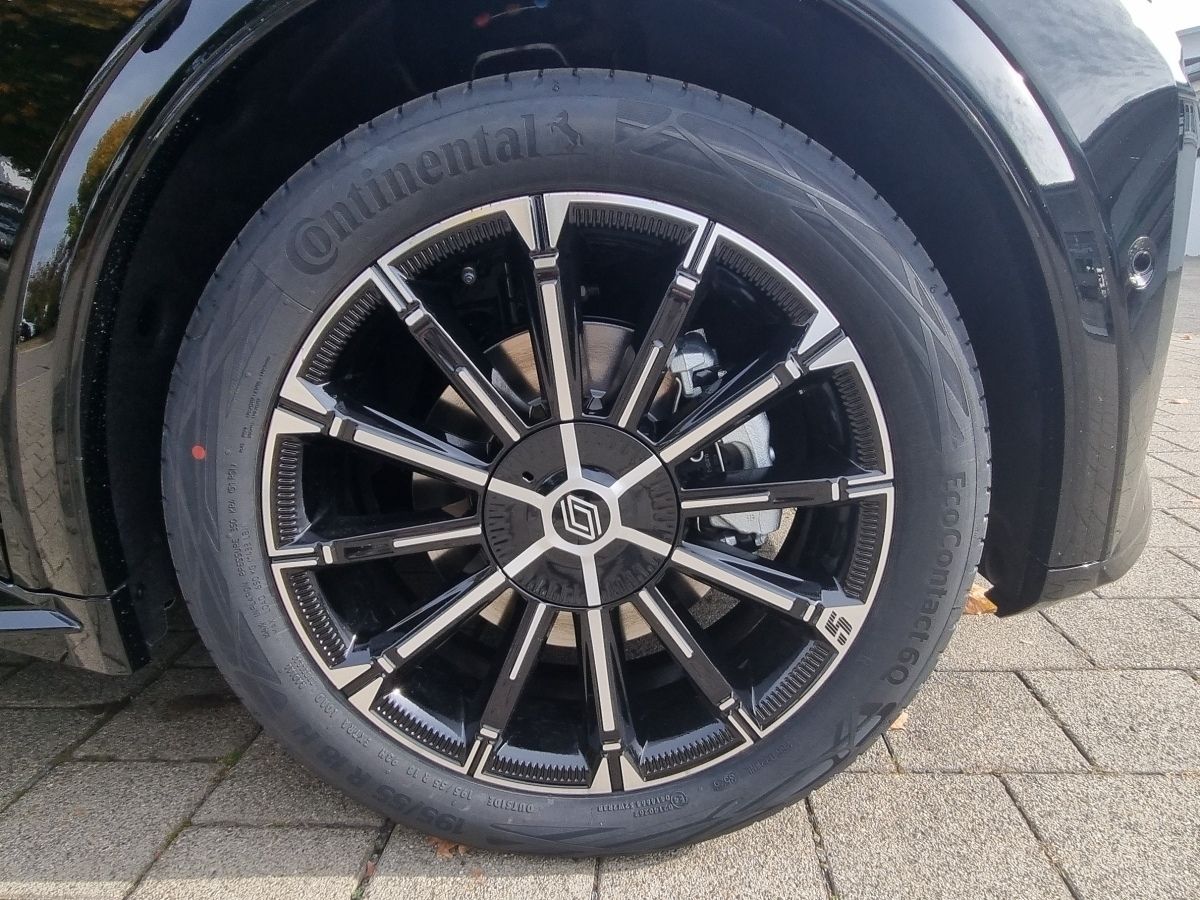 Fahrzeugabbildung Renault R 5 E-Tech elektrisch Iconic 150 Comfort Range