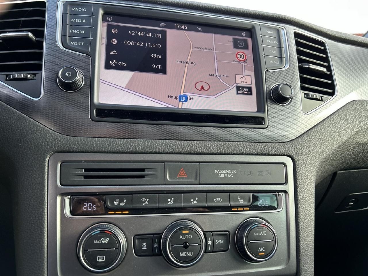 Fahrzeugabbildung Volkswagen Golf Sportsvan VII Lounge BMT/Start-Stopp