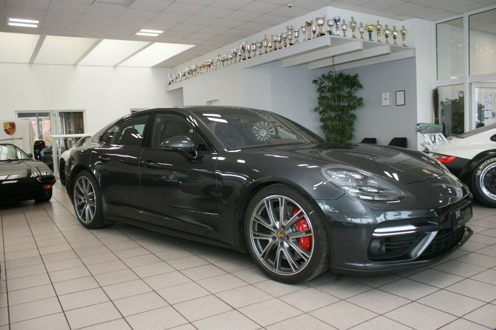Porsche Panamera Turbo Panorama, SoftClose, ACC,APPROVED