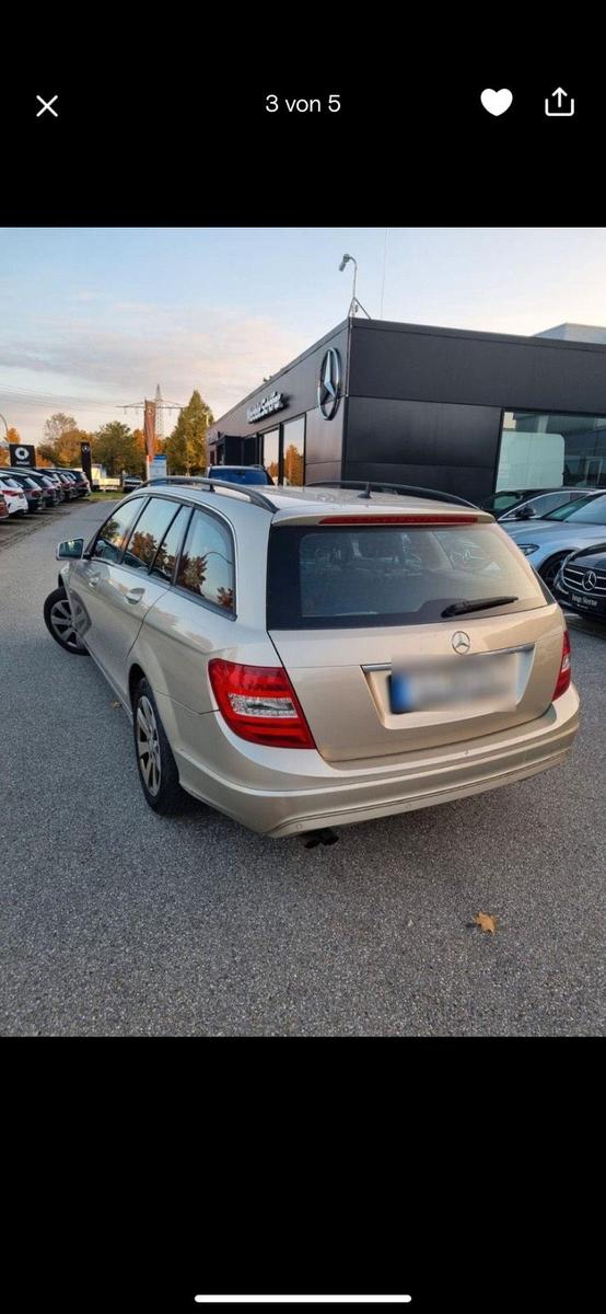 Mercedes-Benz C180 2011 — rear view
