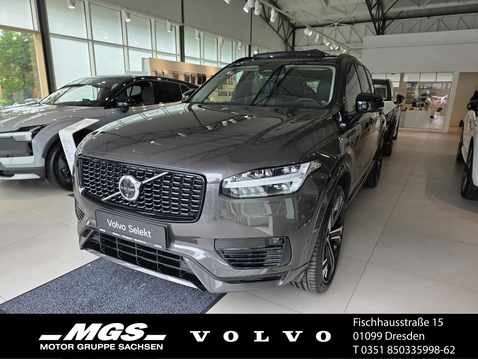 Volvo XC90 Ultra Dark Recharge Plug-In Hybrid AWD