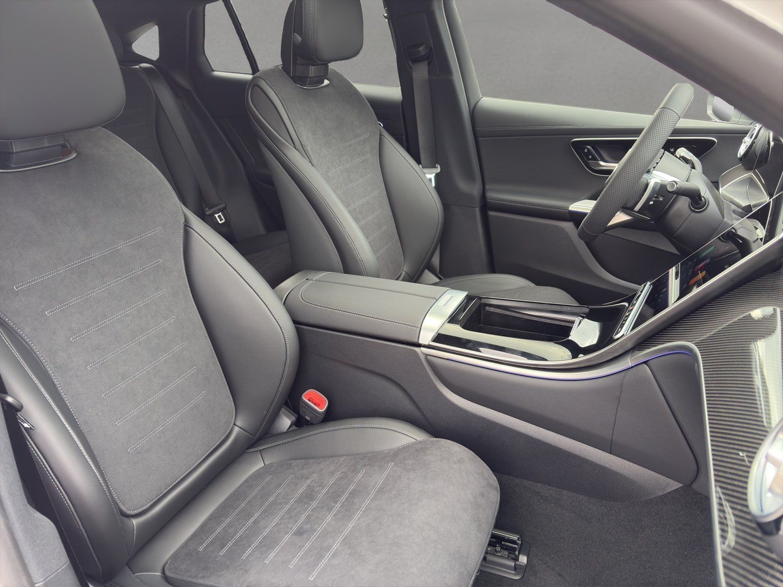 Fahrzeugabbildung Mercedes-Benz GLC 220 d 4M AMG Pano AHK 360° Carbon KeyGo Burm