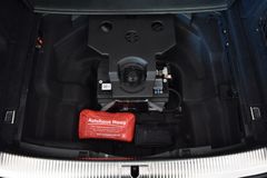 AUDI A4 2.0 TDI Avant~Navi~Bluetooth~Bi-Xenon~AHK AUDI A4 2.0 TDI Avant~Navi~Bluetooth~Bi-Xenon~AHK