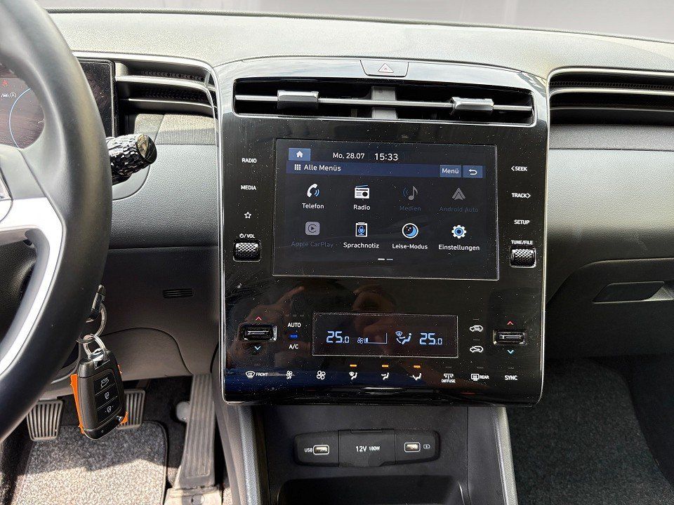 Fahrzeugabbildung Hyundai TUCSON 1.6T 150PS SELECT Funktions-Paket