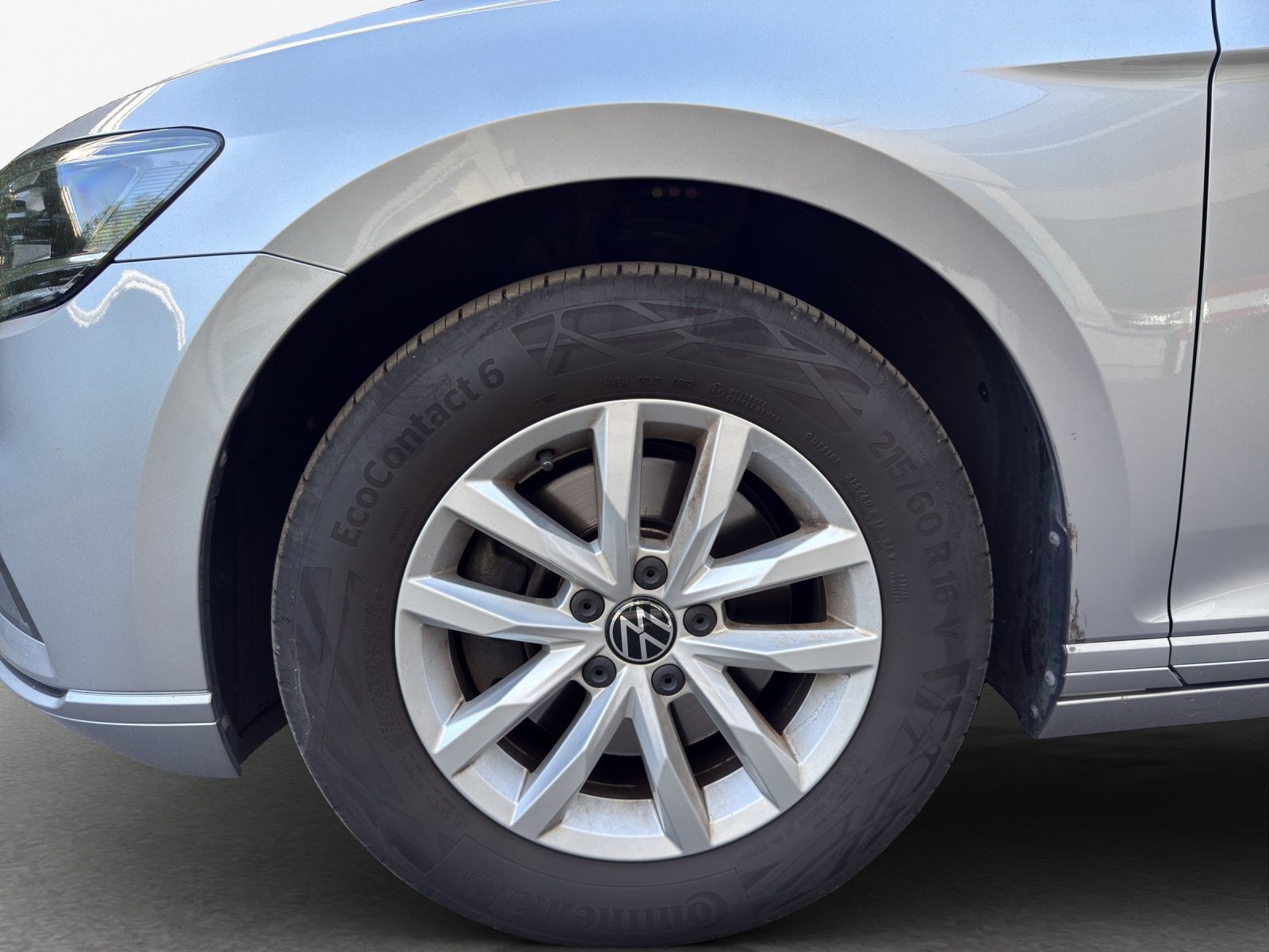 Volkswagen Passat Variant - Bild 11