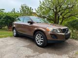 Volvo XC60 Drive 2,4l Diesel - Volvo XC60 mit Diesel-Antrieb: Kombi