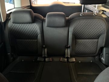 Skoda Yeti Edition *1. Hand*Klima*SHZ*AHK*Bi-Xenon*