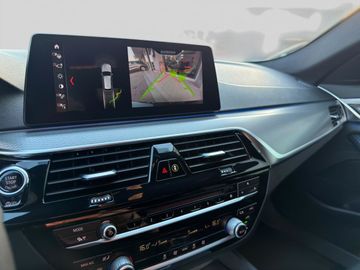 BMW 530 - 8